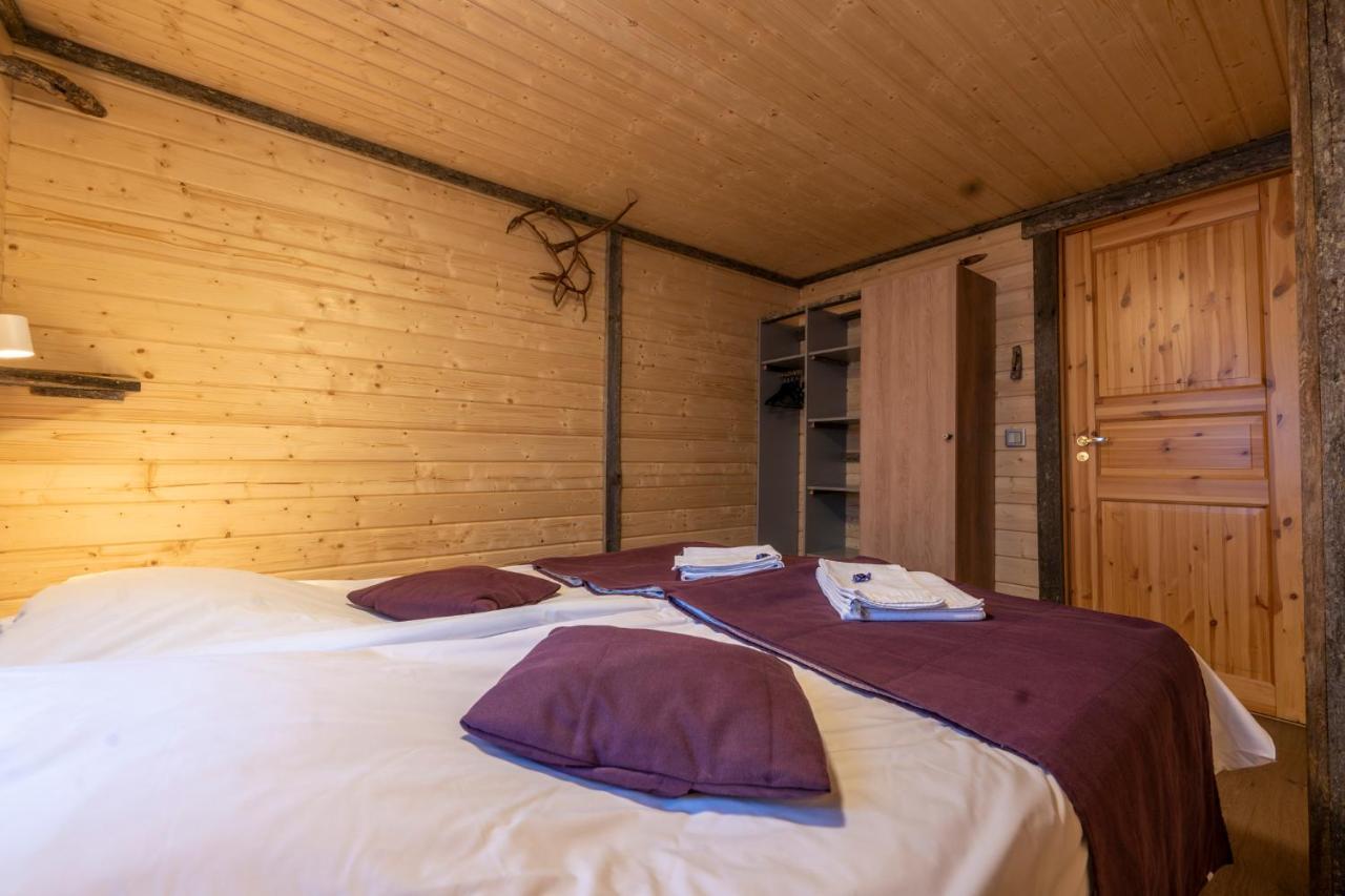 Villa Yllaeksen Yoepuu à Äkäslompolo Extérieur photo