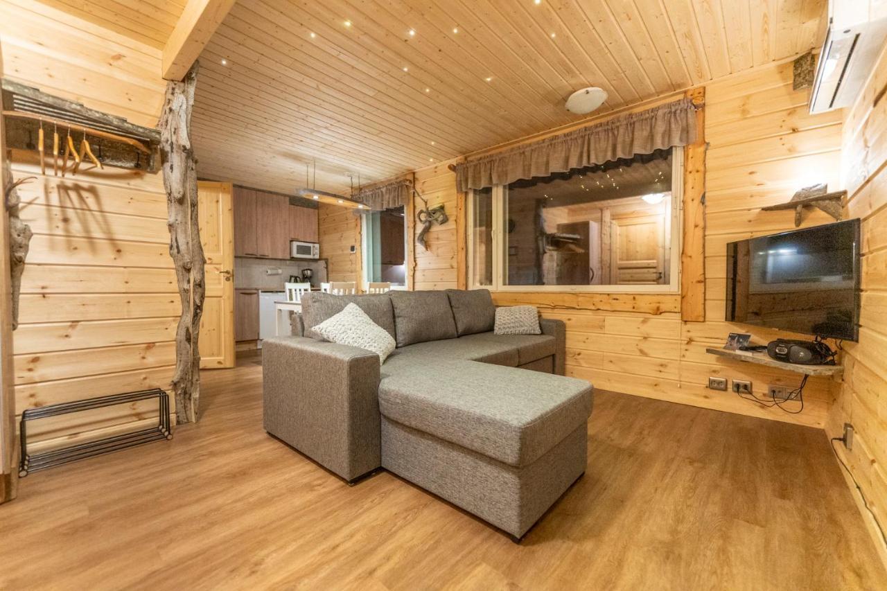 Villa Yllaeksen Yoepuu à Äkäslompolo Extérieur photo